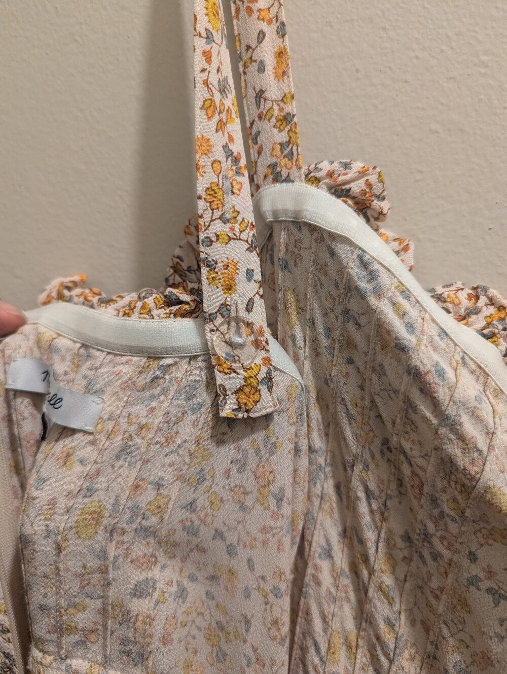 Madewell Pintuck Cami Jumpsuit in Blossoming Vines Floral Wide Leg - 8 - Picture 12 of 16